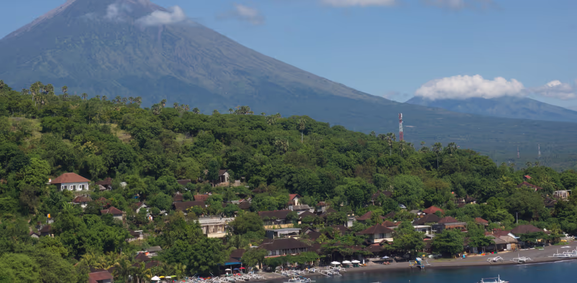Experience the best of Amed at Aqua Dive Resort