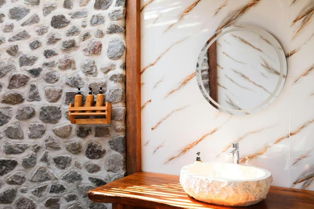 Family bungalow: bathroom